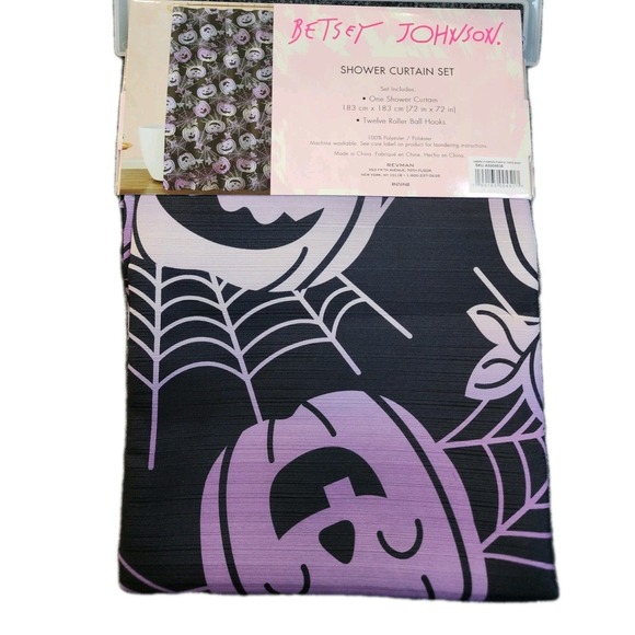Betsey Johnson Shower Curtain Set Ombre Pumpkin Spider Web Halloween 12 Hooks - Picture 2 of 4